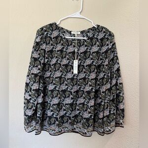 NWt Max Studio Elegant Black Floral Women's Blouse.. Size XS